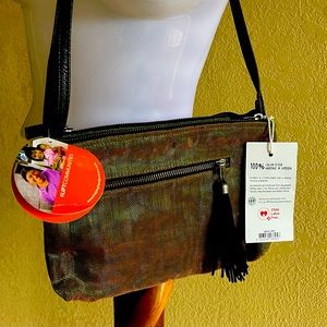 Smateria mesh crossbody bag, made in Cambodia